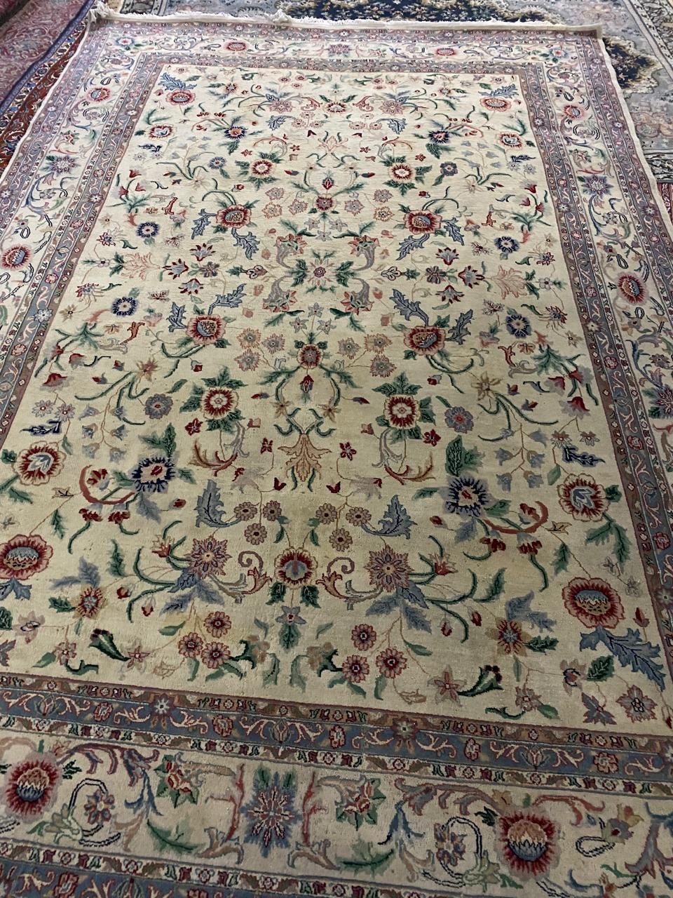 Ivory Floral Scatter Carpet, handmade Kashmiri carpet
