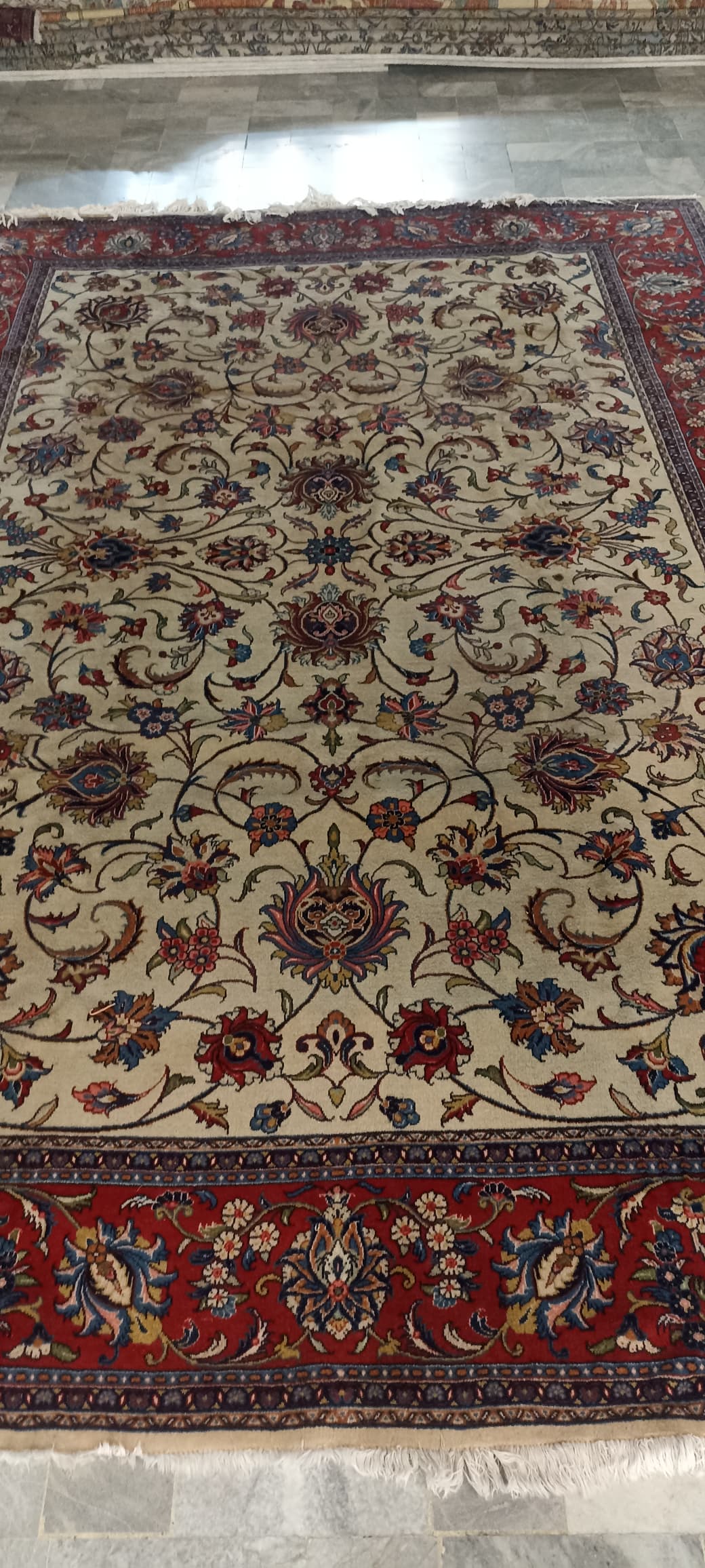 Wine Border Floral Runner